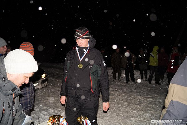 Изображение 1 : Чемпионат Мордовии по зимней блесне - первый в истории, экстремальный по погоде, цепляющий по эмоциям....